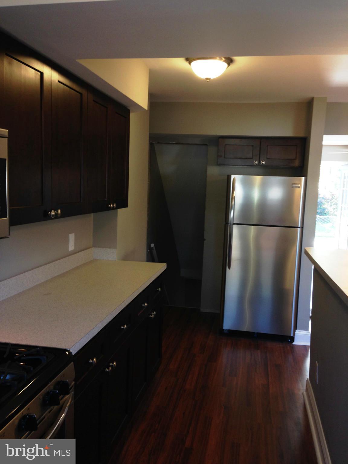 31 Eastship Road Baltimore, MD 21222 - Photo 7 of 13 Kitchen