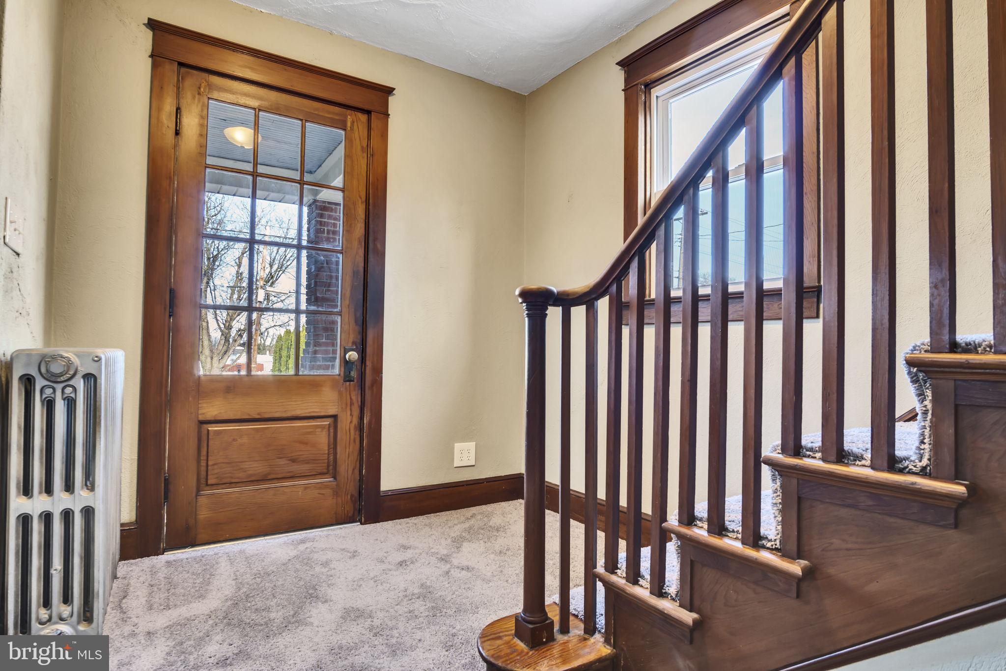 50 Locust Grove Road York, PA 17402 - Photo 3 of 32 Gallery Image 3