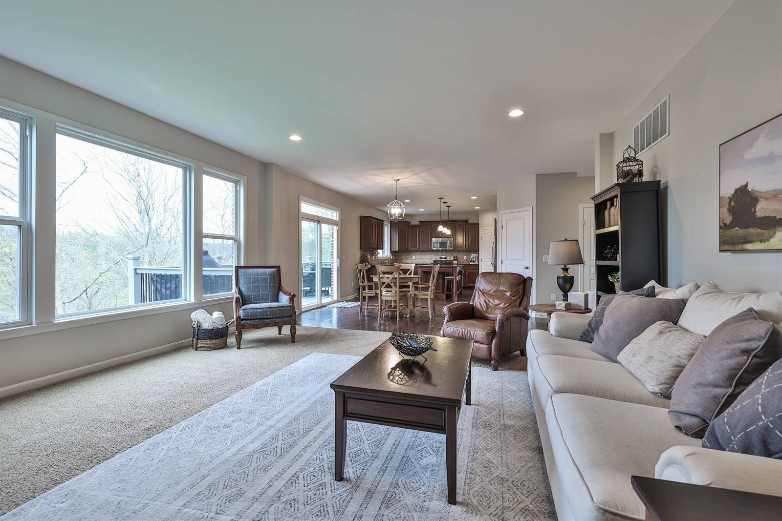 725 Sandstone Ridge Newport, KY 41076 - Photo 7 of 46 Great Room 2