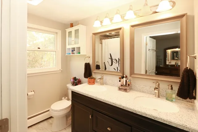 $899,900 | 2 Skunk Road, Merrimac, MA 01860