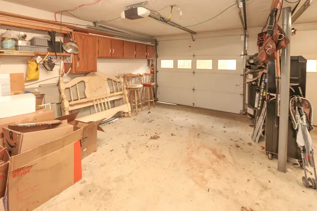 $899,900 | 2 Skunk Road, Merrimac, MA 01860