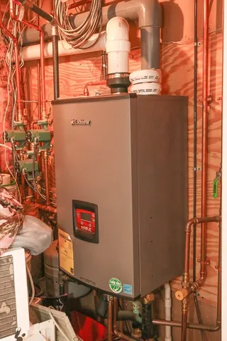 $899,900 | 2 Skunk Road, Merrimac, MA 01860