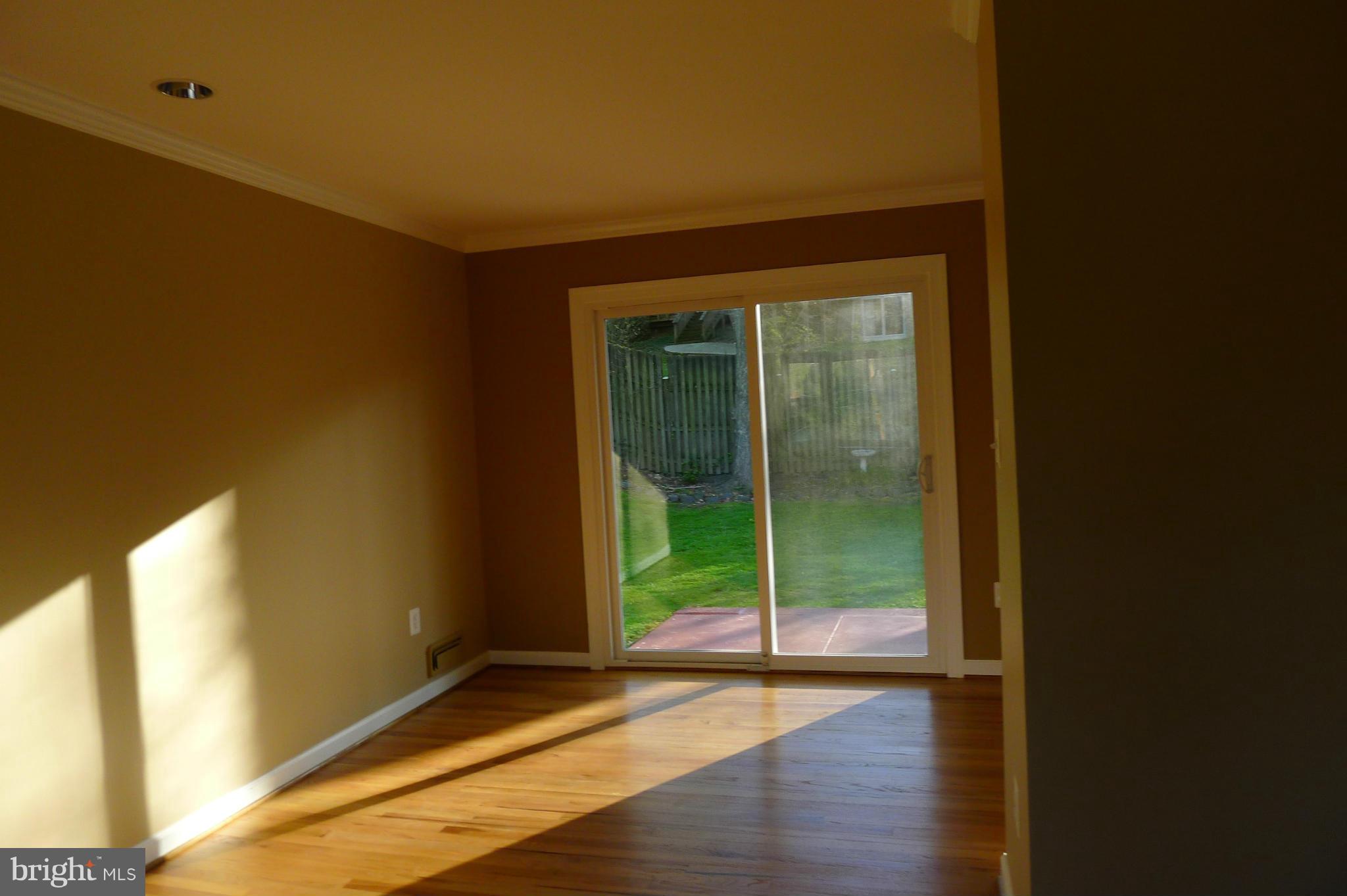 6226 Alberta Street Springfield, VA 22152 - Photo 4 of 20 Dining Room