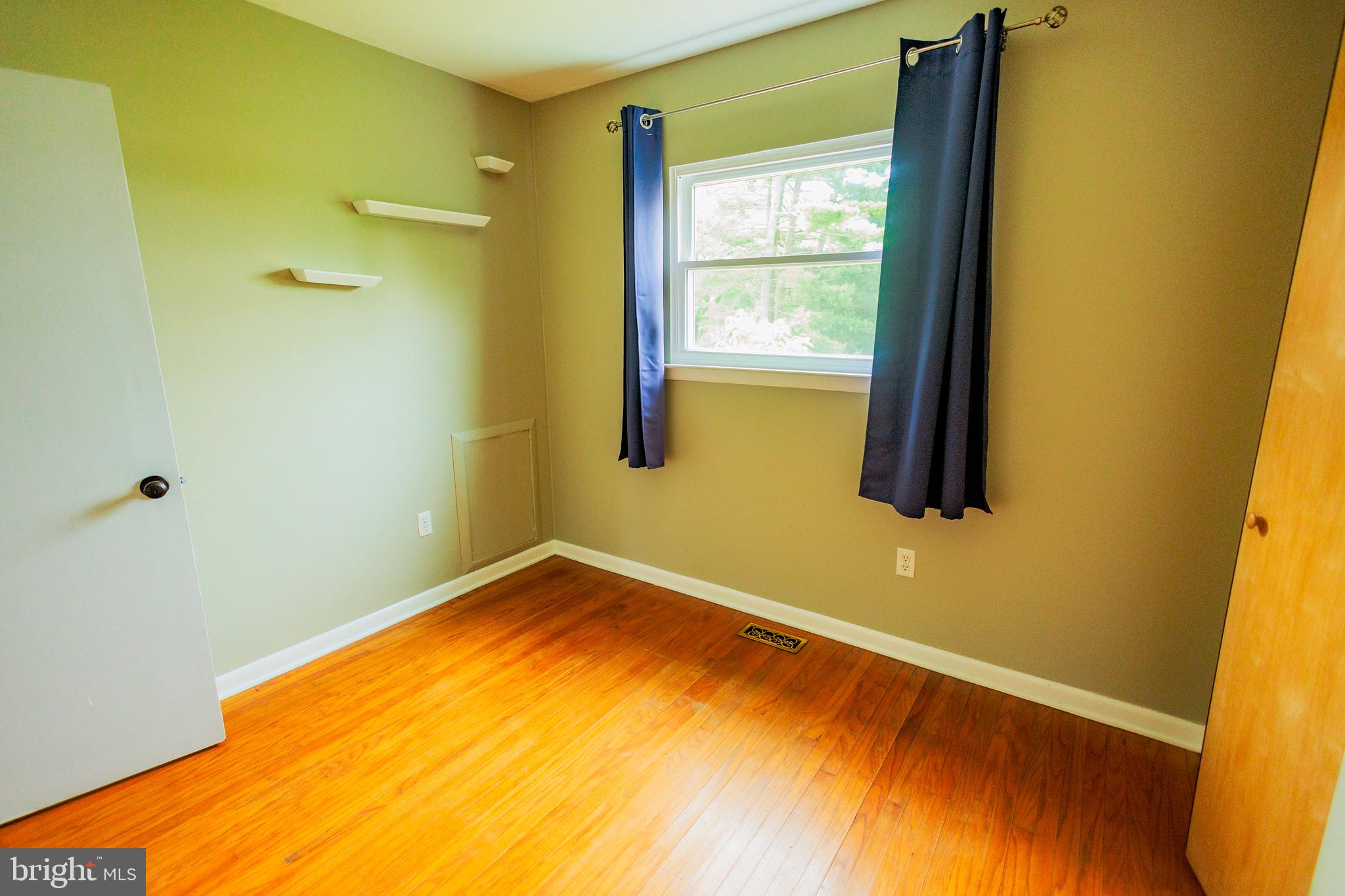 300 Macclelland Avenue Glassboro, NJ 08028 - Photo 25 of 39 a view of a room with window
