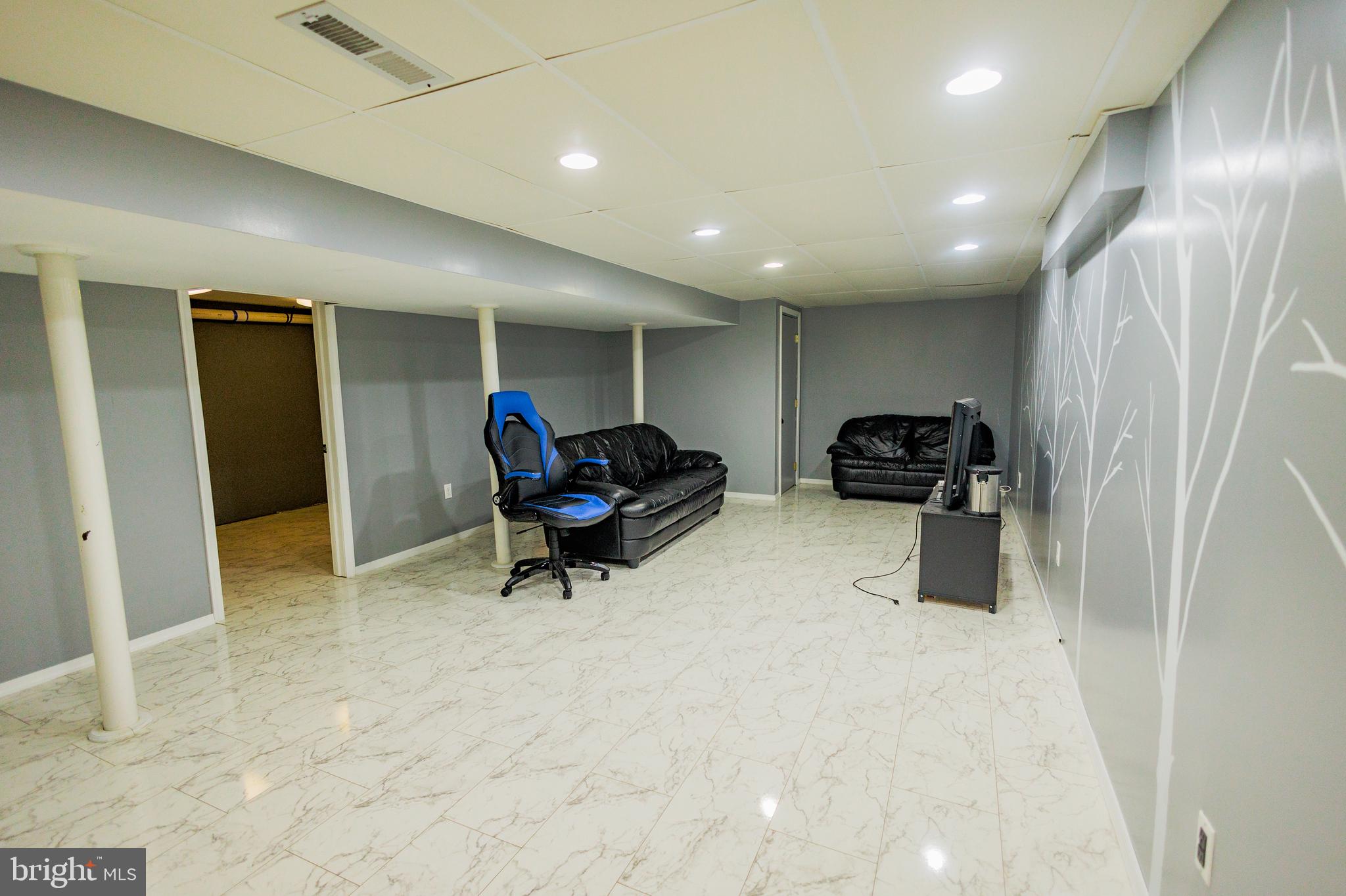 300 Macclelland Avenue Glassboro, NJ 08028 - Photo 32 of 39 a view of a livingroom with furniture