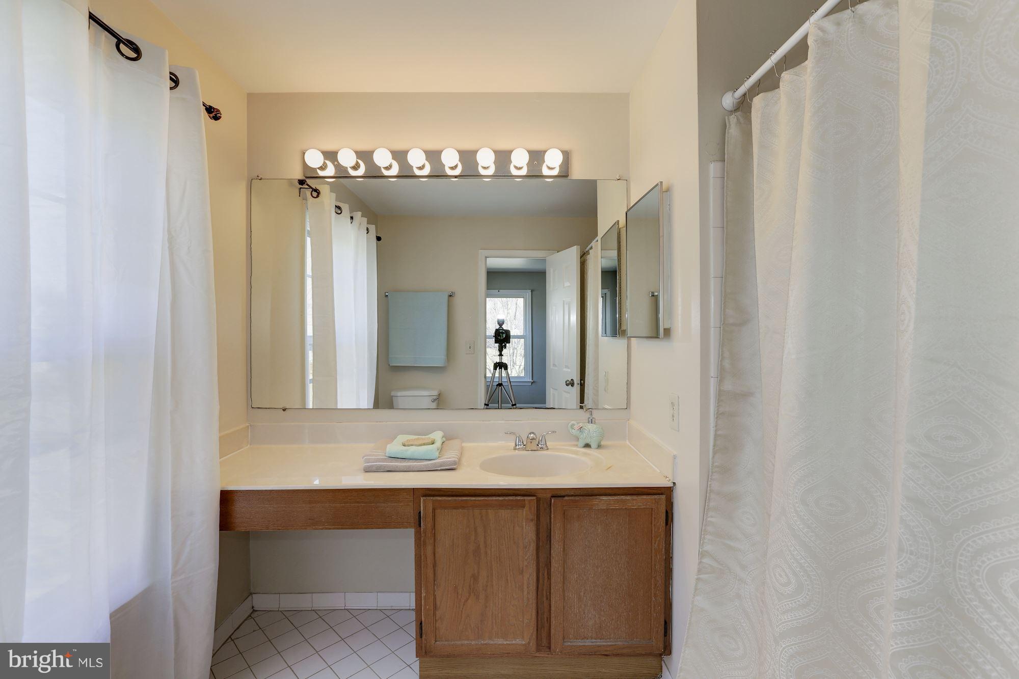 9432 Trevino Terrace, Unit 76 Laurel, MD 20708 - Photo 26 of 30 Bath (Master)