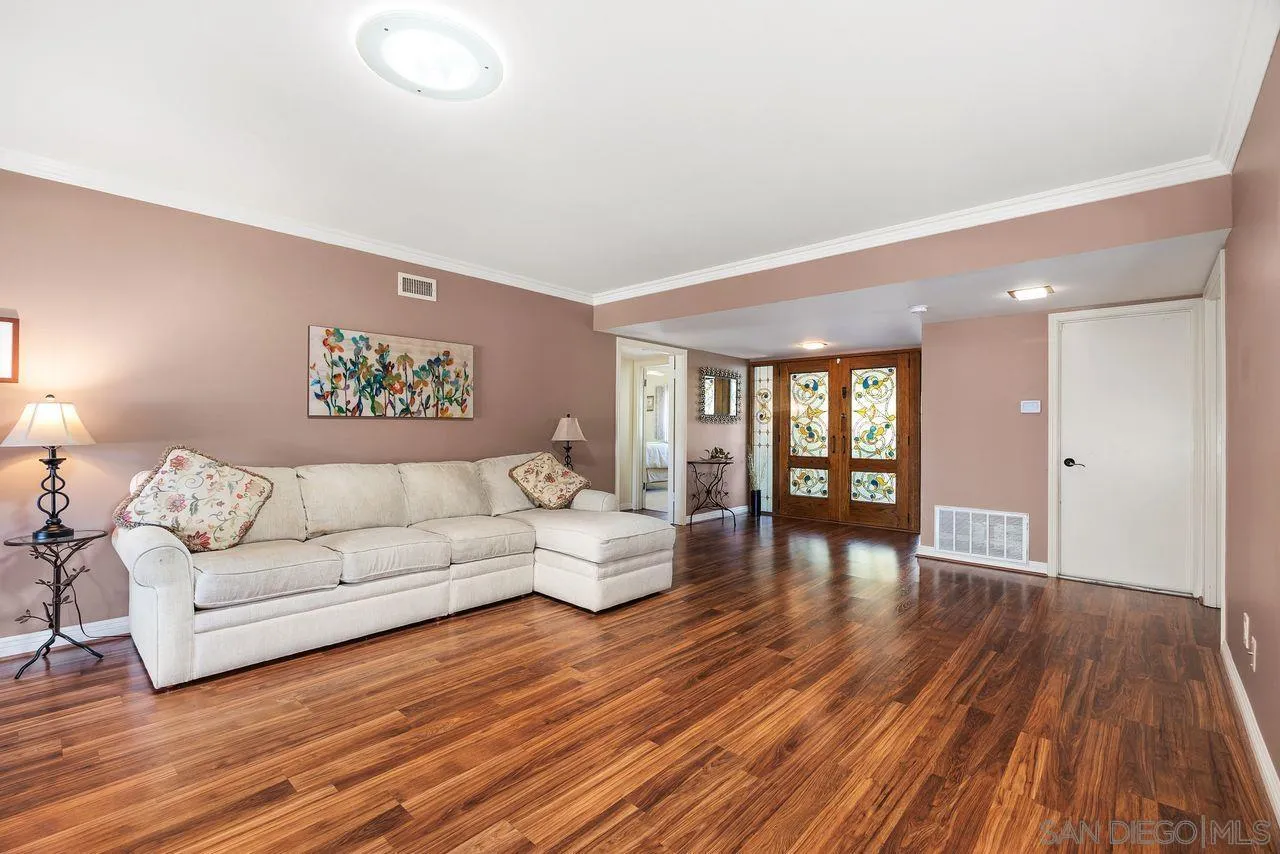 12007 Bajada Road San Diego, CA 92128 - Photo 11 of 49