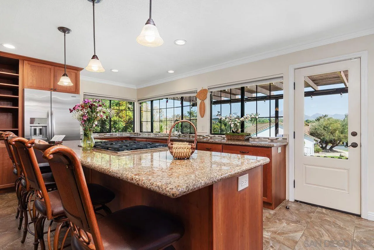 12007 Bajada Road San Diego, CA 92128 - Photo 16 of 49