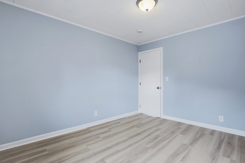 29 Palmer Street Fall River, MA 02724 - Photo 11 of 22