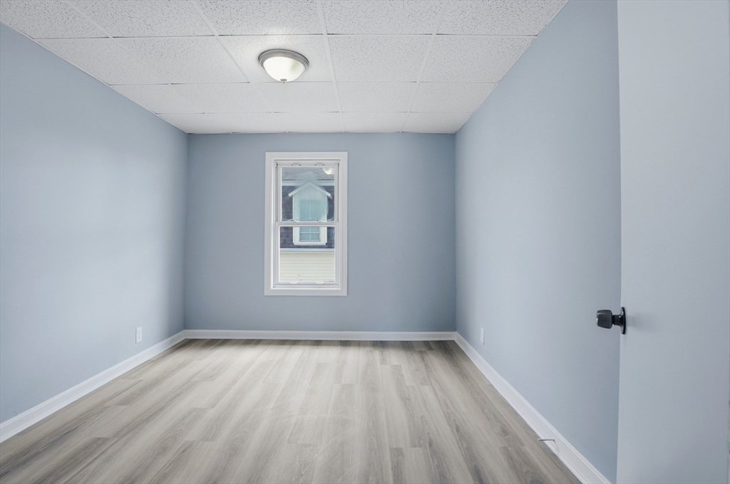 29 Palmer Street Fall River, MA 02724 - Photo 12 of 22