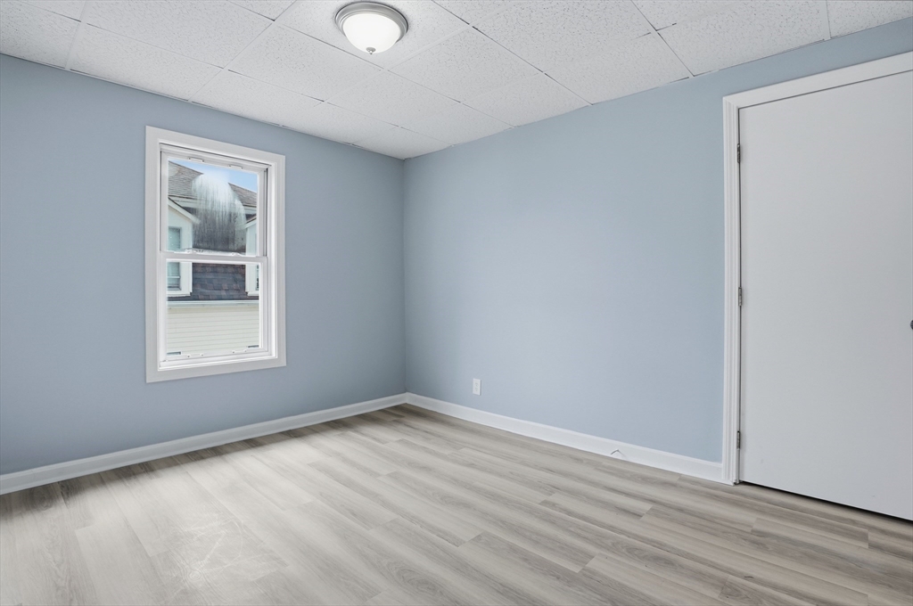 29 Palmer Street Fall River, MA 02724 - Photo 13 of 22