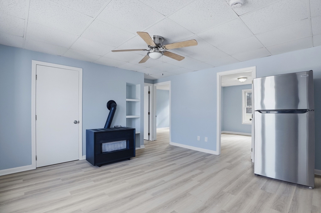 29 Palmer Street Fall River, MA 02724 - Photo 3 of 22