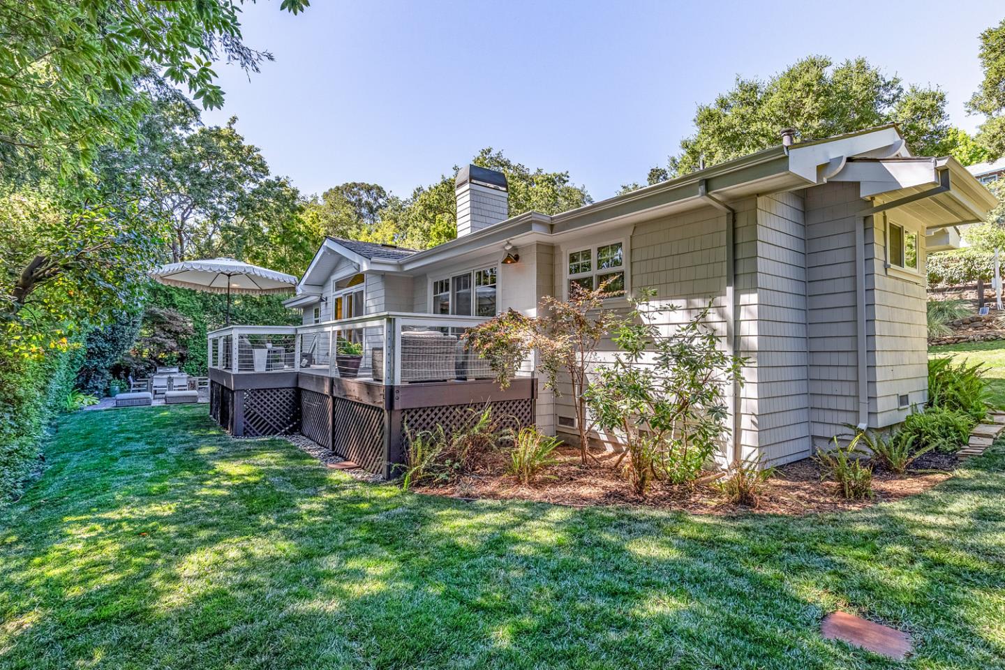 63 Ridge Court Woodside, CA 94062 - Photo 31 of 36 Gallery Image 31