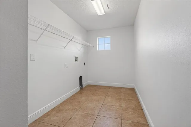 $589,900 | 22774 Cherokee Rose Place, Land O' Lakes, FL 34639