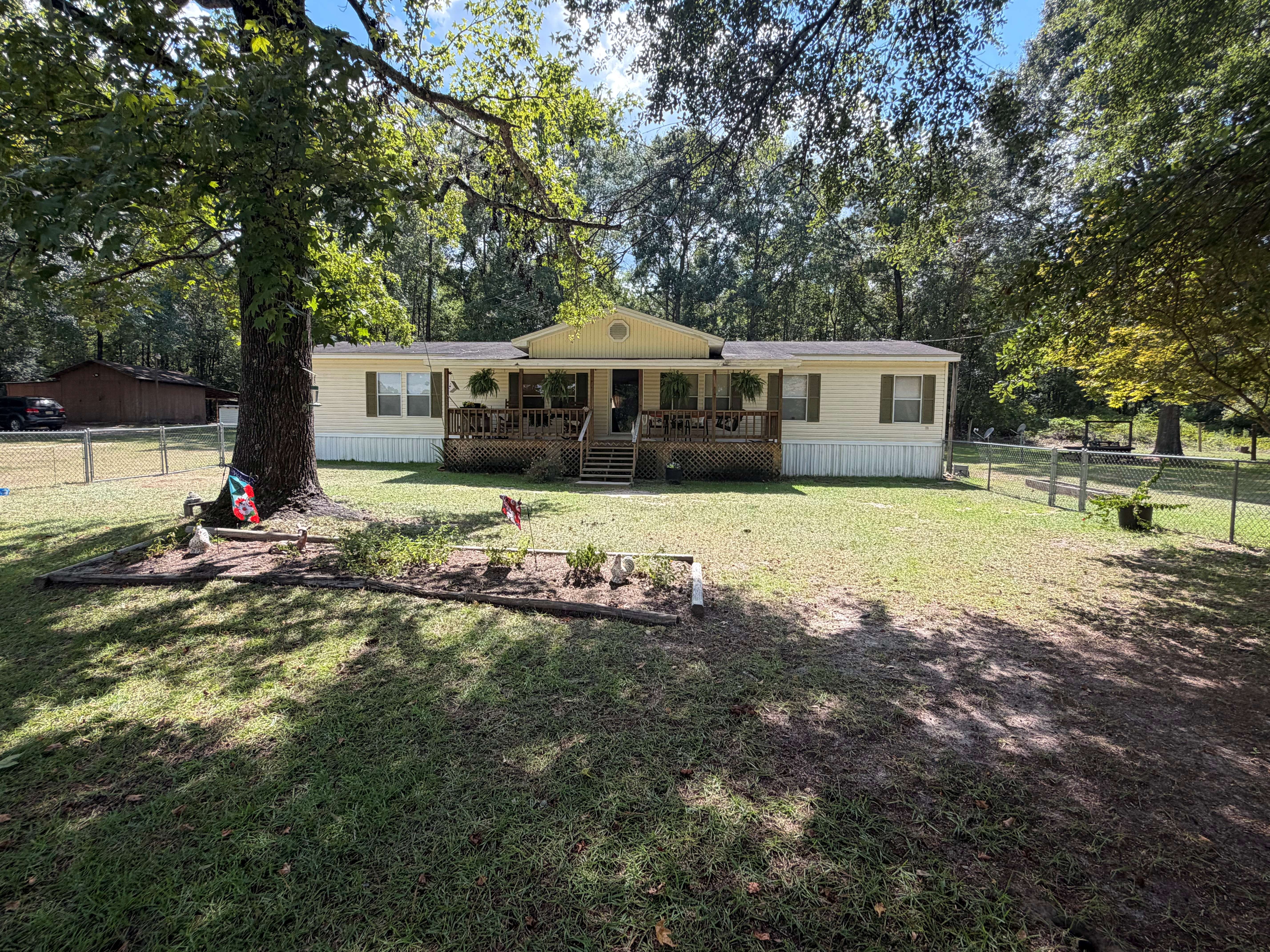 557 Poole Road Castleberry, AL 36432 - Photo 1 of 30 Gallery Image 1