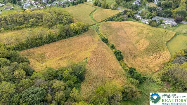 $199,900 | 4381 Mauch Chunk Road, Coplay, PA 18037