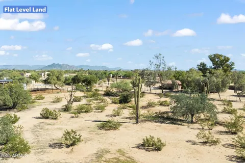 $2,500,000 | 4201 East Quail Track Drive, Cave Creek, AZ 85331