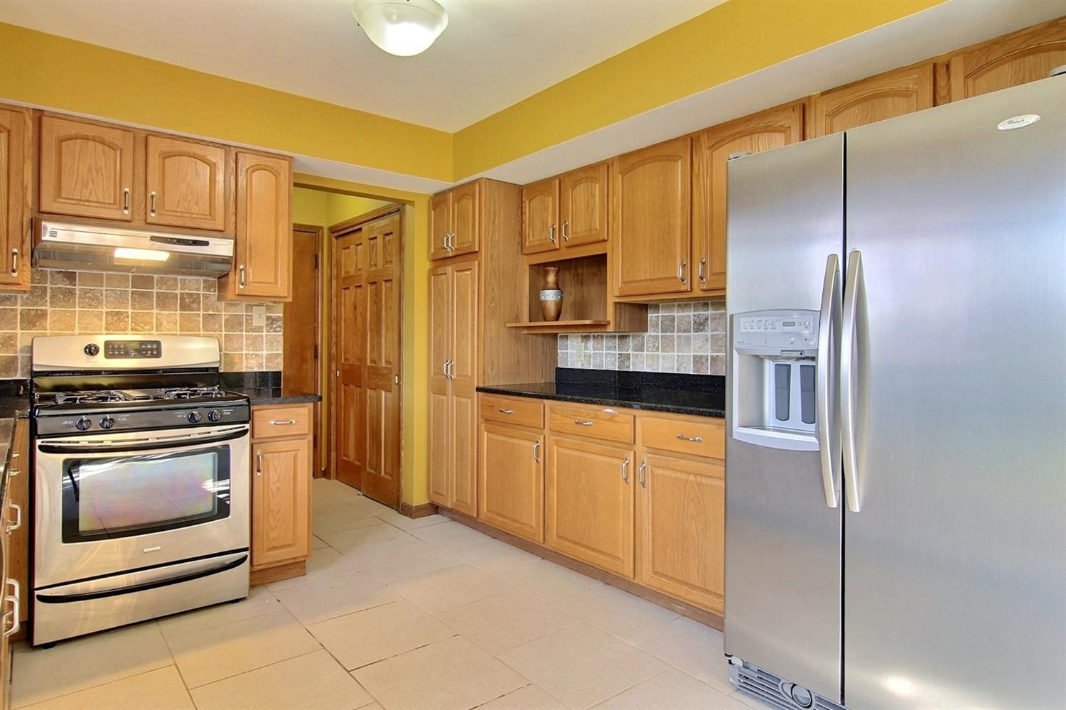9721 Redbud Road Munster, IN 46321 - Photo 4 of 10 1500x999
