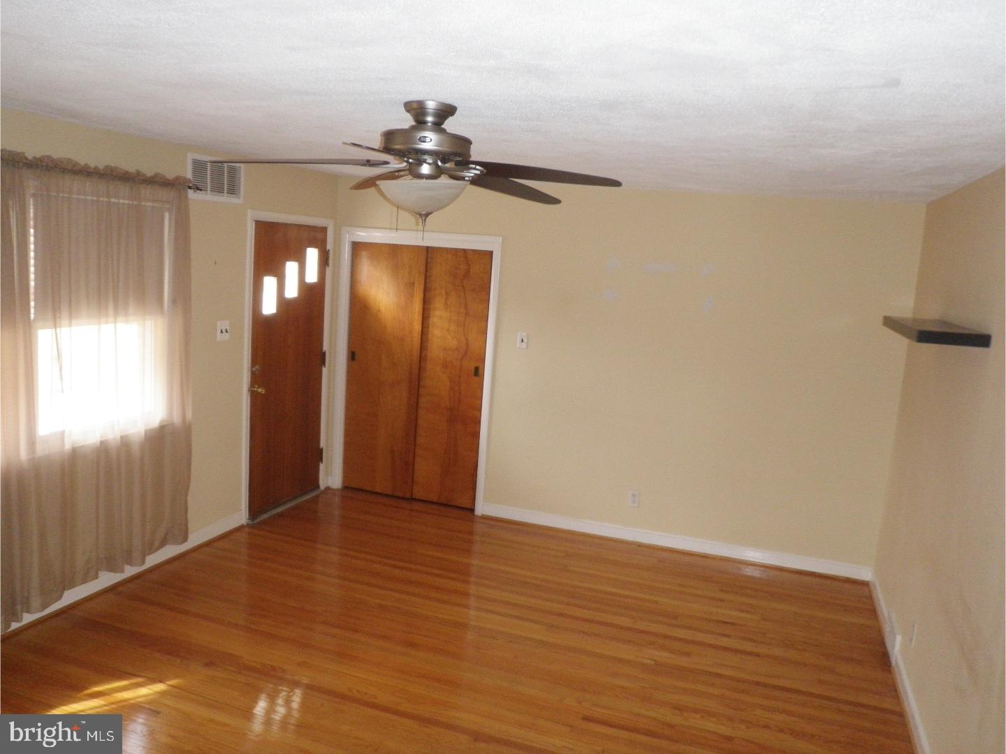 618 Pestletown Road Waterford Works, NJ 08089 - Photo 5 of 9