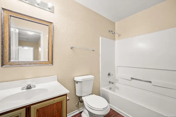 $1,795 | 1426 Range Finder, San Antonio, TX 78245