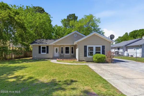 $240,000 | 1100 Shroyer Circle, Jacksonville, NC 28540