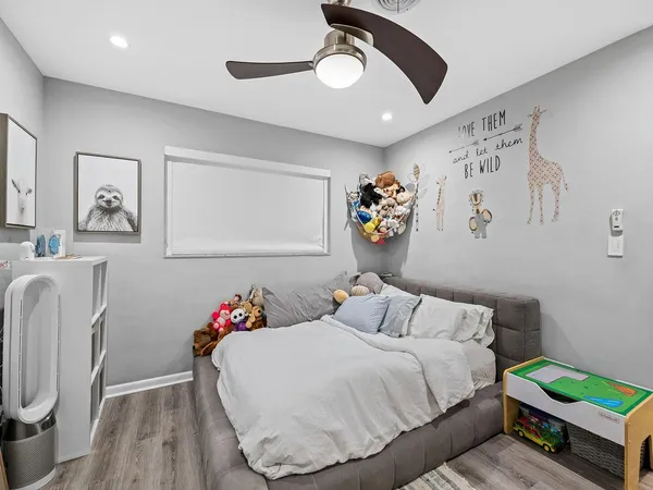 $5,500 | 2011 Northeast 60th Street, Fort Lauderdale, FL 33308