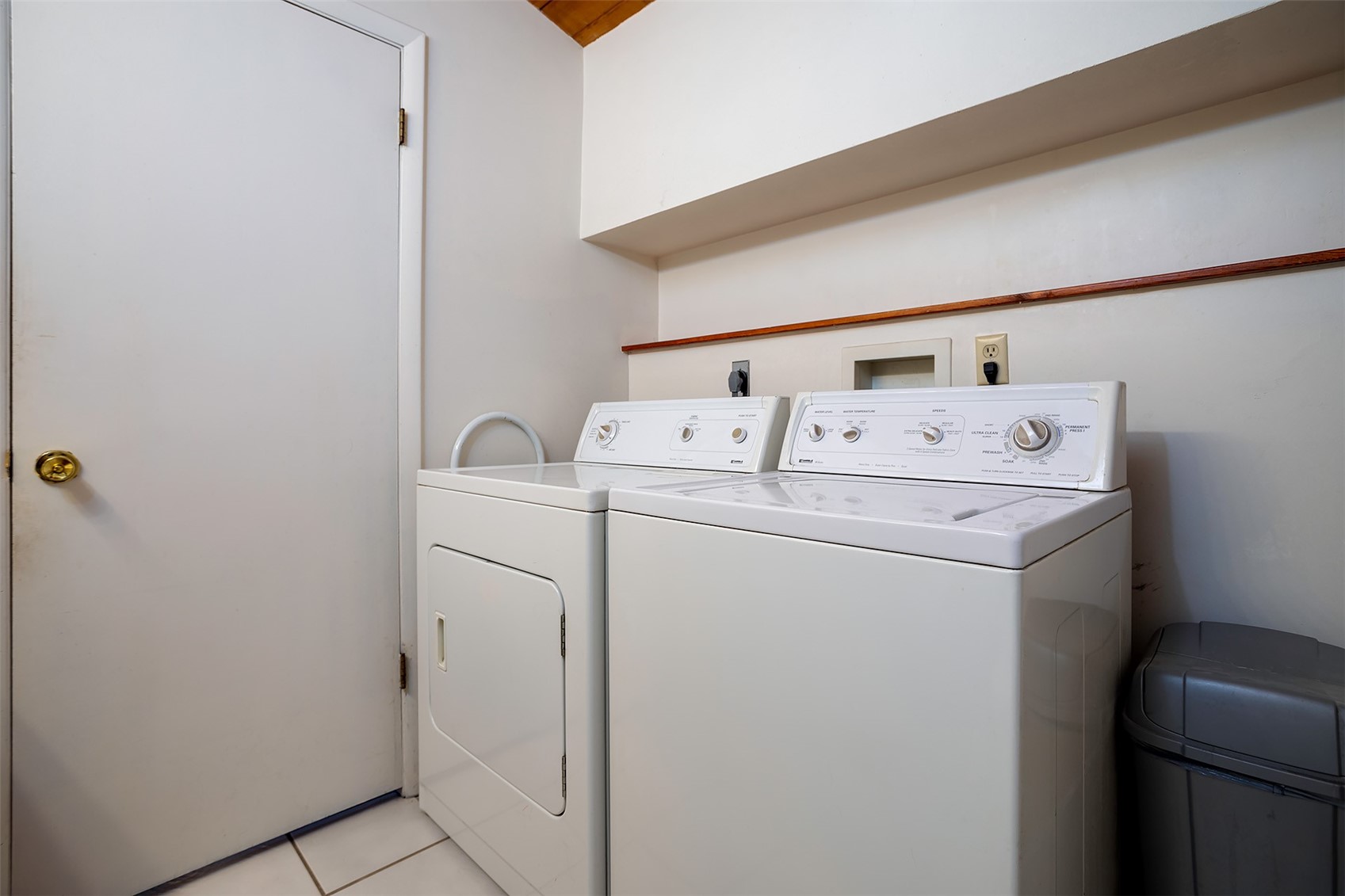 1355 Walton Creek Road, Unit 21 Steamboat Springs, CO 80487 - Photo 25 of 27 a utility room with dryer and washer