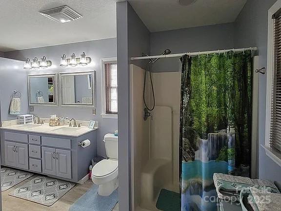 914 Rogers Road Franklin, NC 28734 - Photo 13 of 28 Gallery Image 13