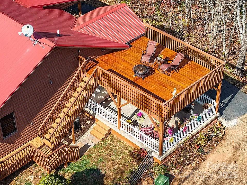 914 Rogers Road Franklin, NC 28734 - Photo 20 of 28 Gallery Image 20