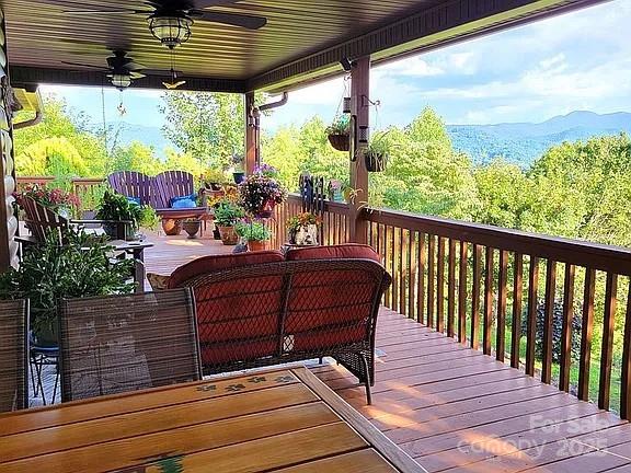 914 Rogers Road Franklin, NC 28734 - Photo 4 of 28 Gallery Image 4