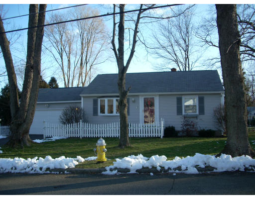 35 Pineview Drive Springfield, MA 01119 - Photo 1 of 1 Gallery Image 1