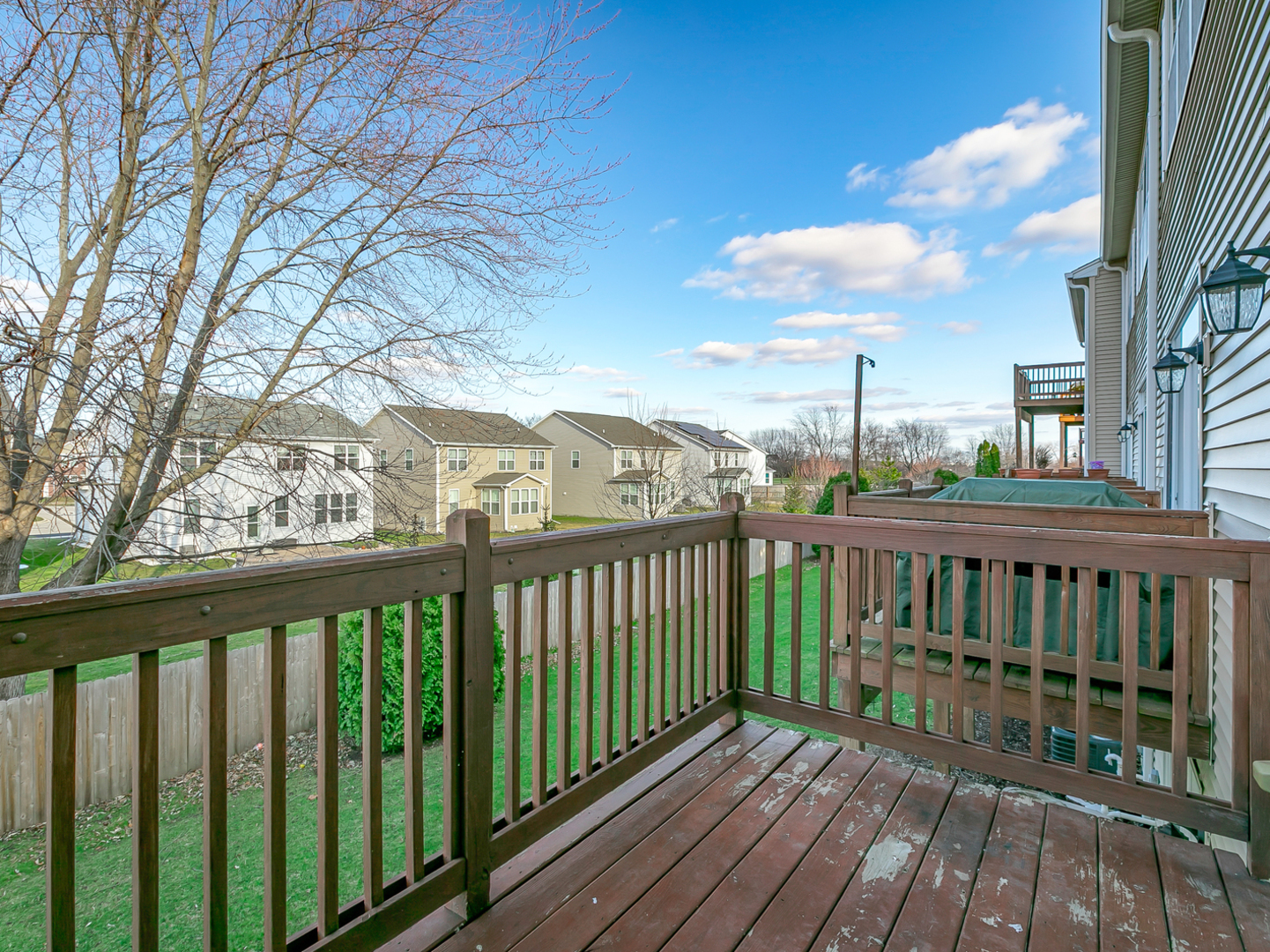 2331 Overlook Court Naperville, IL 60563 - Photo 24 of 27 a view of city from a balcony
