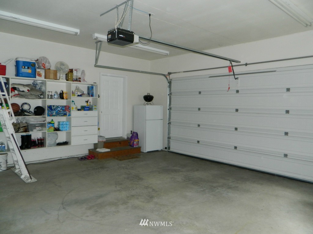 6860 Southeast Nelson Road Olalla, WA 98359 - Photo 12 of 15 Gallery Image 12