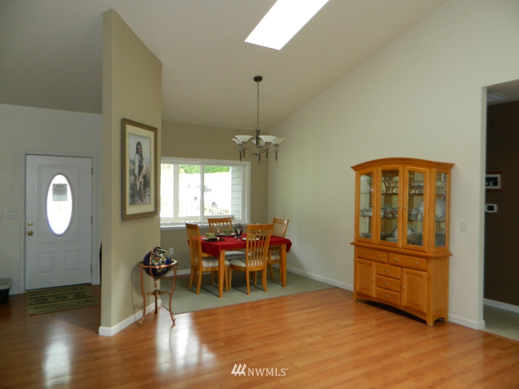 6860 Southeast Nelson Road Olalla, WA 98359 - Photo 6 of 15 Gallery Image 6