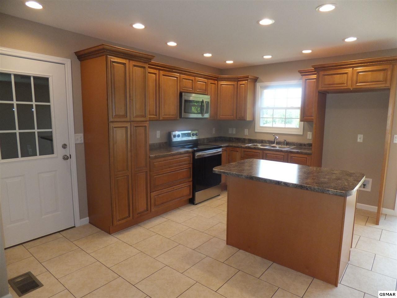 911 Caney Hollow Road Newport, TN 37821 - Photo 3 of 22 Gallery Image 3