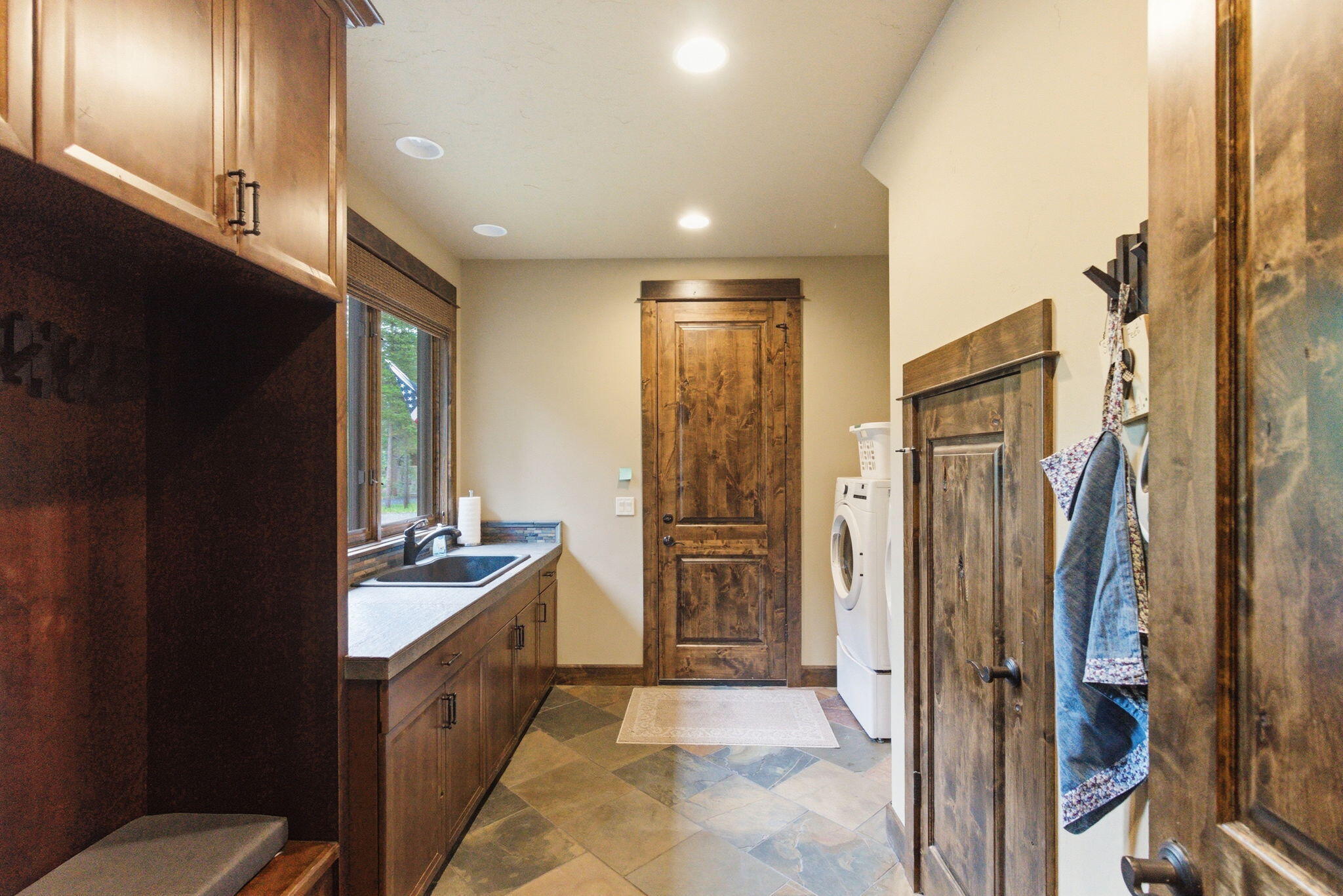 56346 Fireglass Loop Bend, OR 97707 - Photo 45 of 52 54-web-or-mls-Riley_Visuals_054