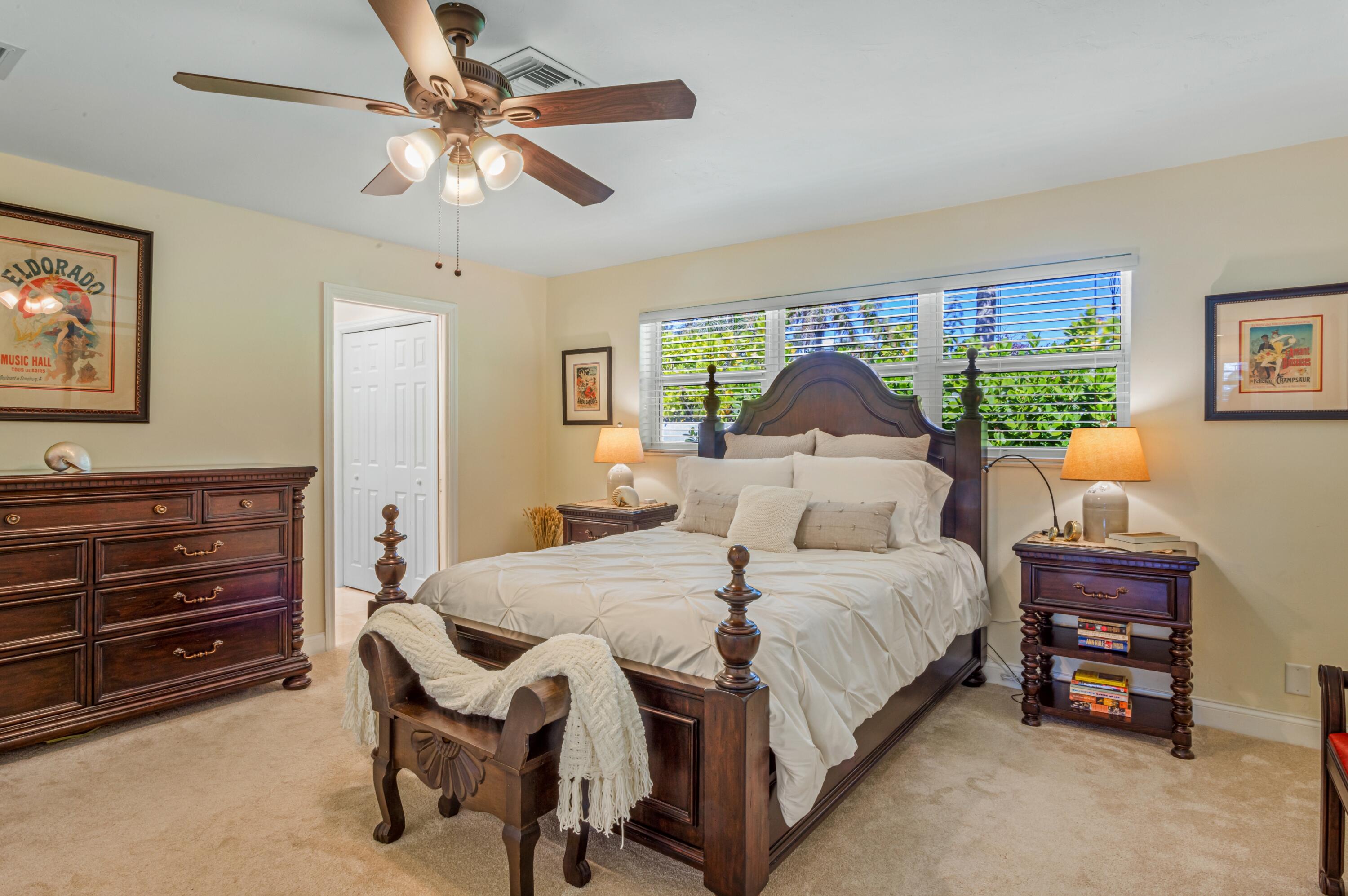 414 Beach Curve Road Lantana, FL 33462 - Photo 11 of 28 mls_PRIMARY_BEDROOM_ANGLE