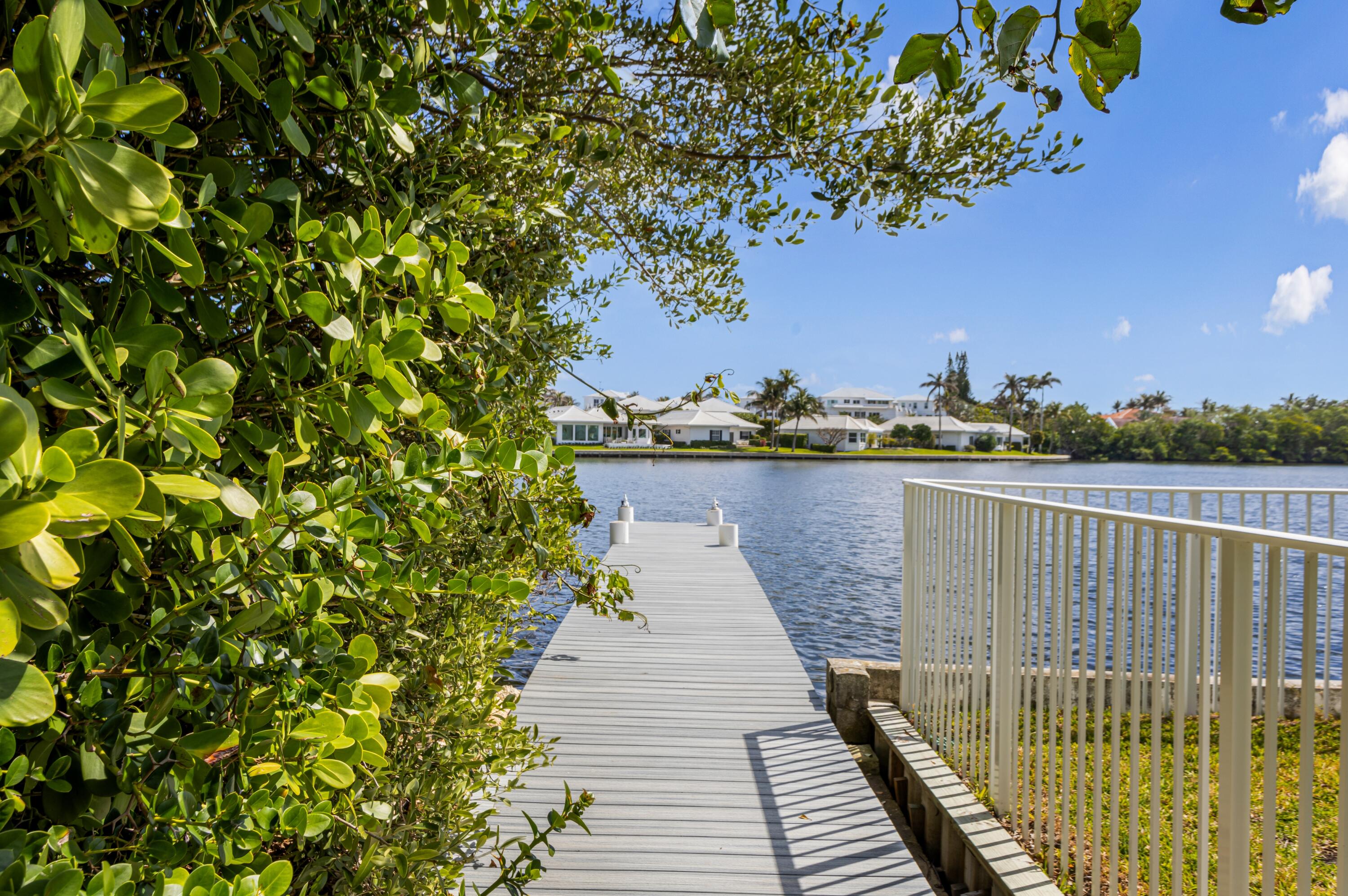 414 Beach Curve Road Lantana, FL 33462 - Photo 22 of 28 mls_DOCK_STRAIGHT