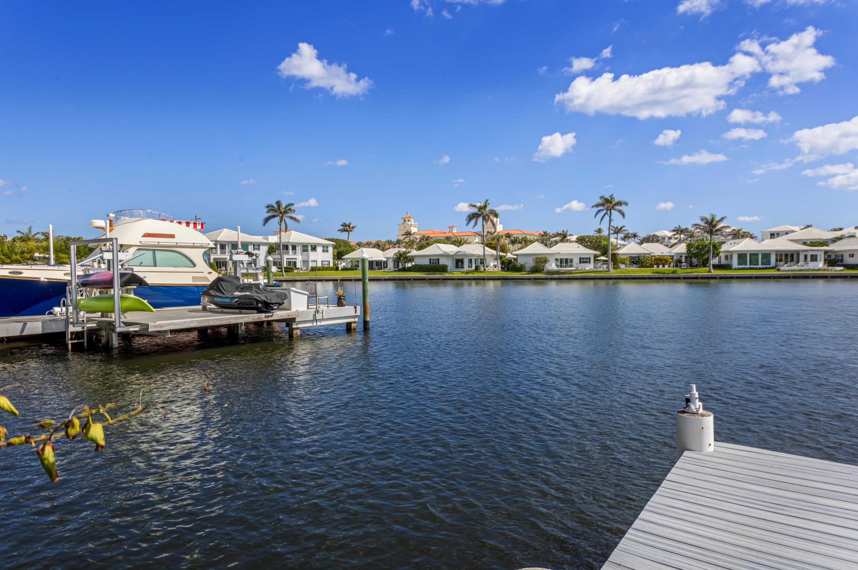 414 Beach Curve Road Lantana, FL 33462 - Photo 23 of 28 mls_DOCK_TO_VIEW