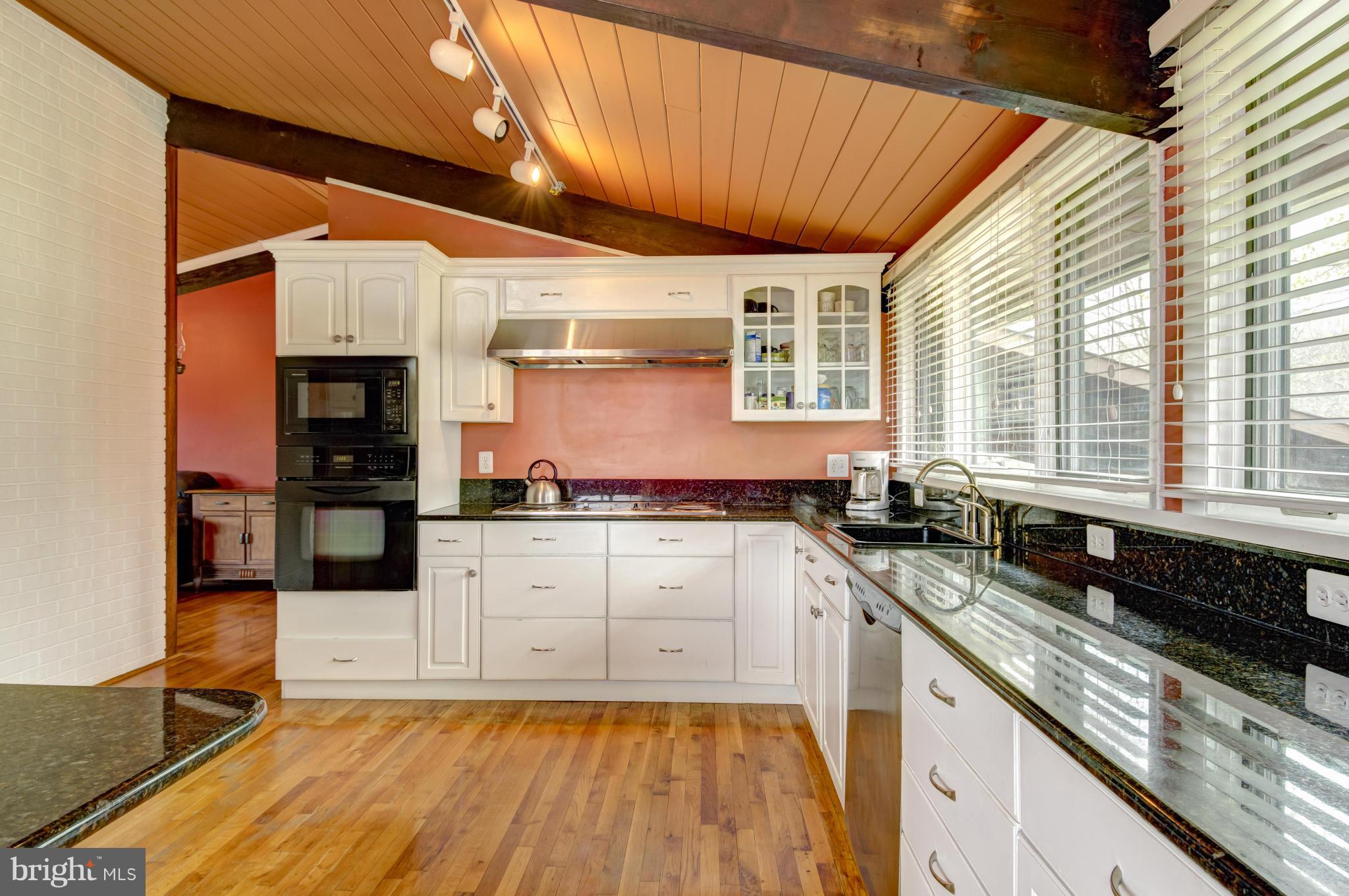 3381 Carroll Road Huntingtown, MD 20639 - Photo 9 of 30