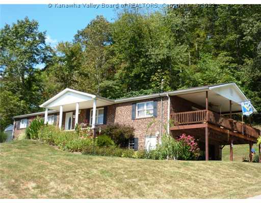 15725 Charleston Road Kenna, WV 25248 - Photo 1 of 13 Exterior Front.