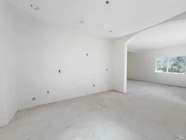 $275,000 | 24511 Cypress Drive, Willits, CA 95490