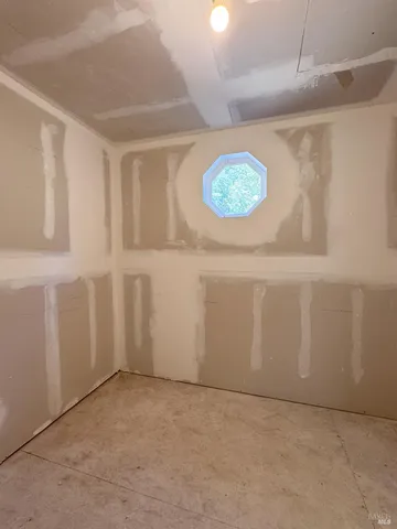 $275,000 | 24511 Cypress Drive, Willits, CA 95490