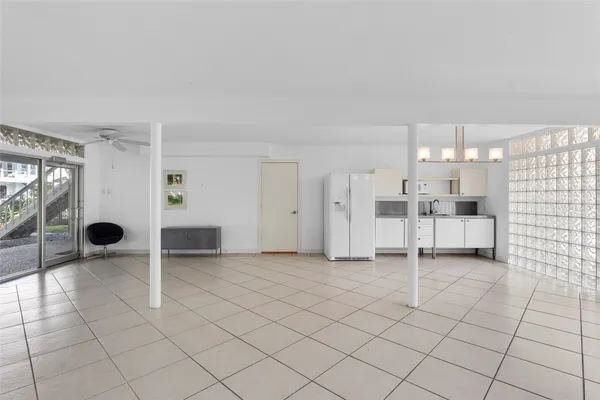 $824,900 | 67 Harbor Lane, Kemah, TX 77565