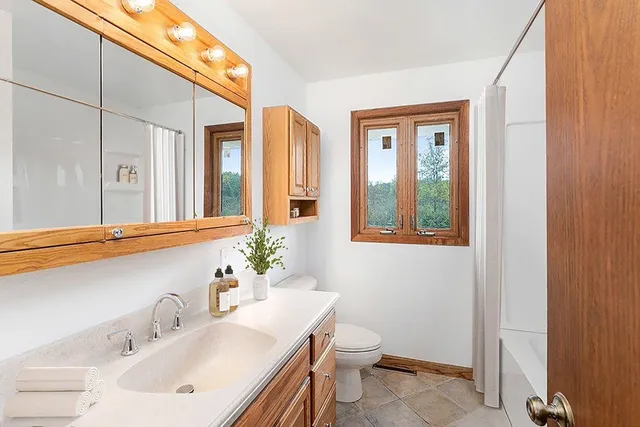 $590,000 | 5148 Martin Road, Duluth, MN 55811