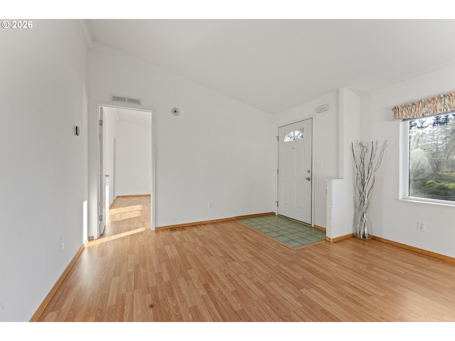 24130 South Hayden Road Estacada, OR 97023 - Photo 4 of 28 a view of an empty room and window
