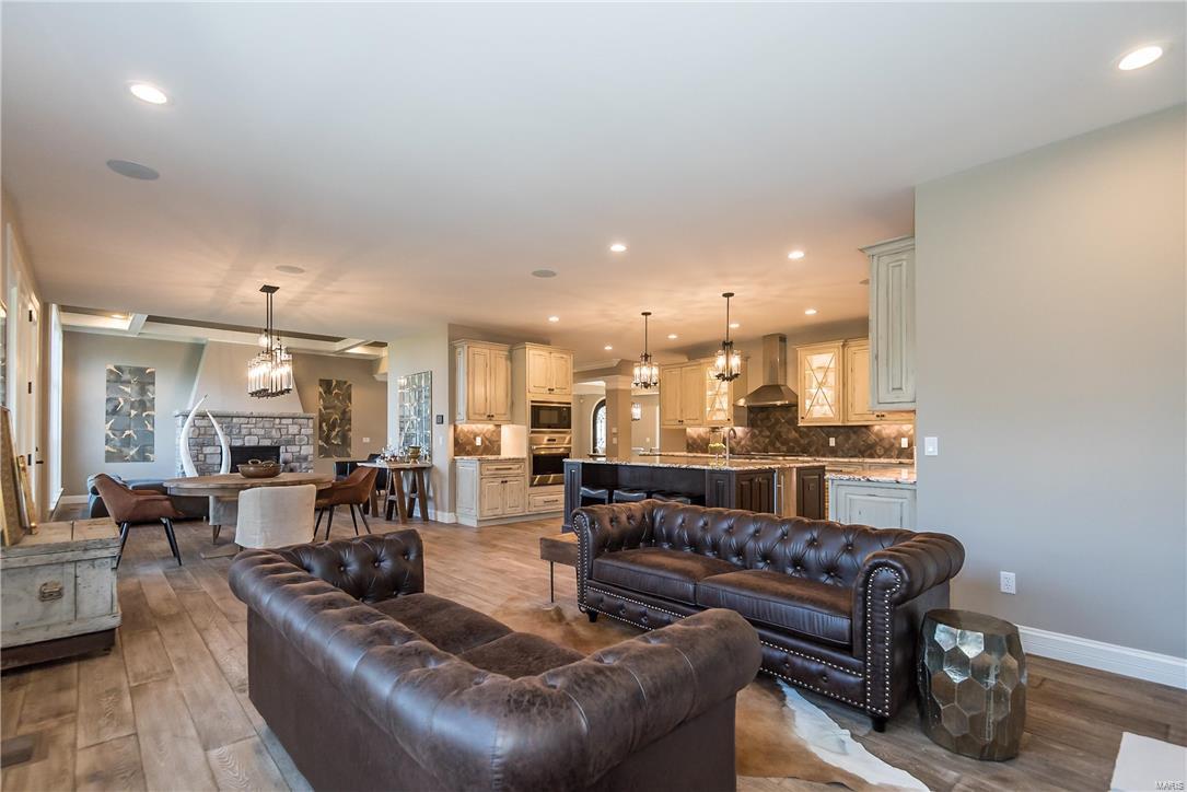 12857 Goodson Road Des Peres, MO 63131 - Photo 22 of 73 Gallery Image 22