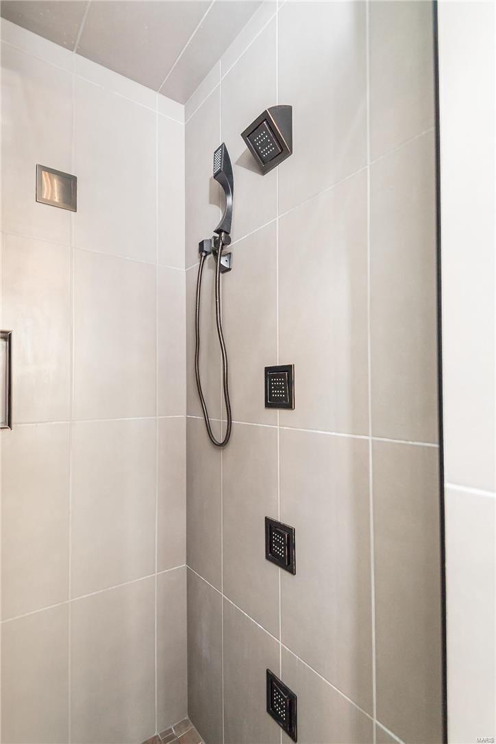 12857 Goodson Road Des Peres, MO 63131 - Photo 44 of 73 Gallery Image 44