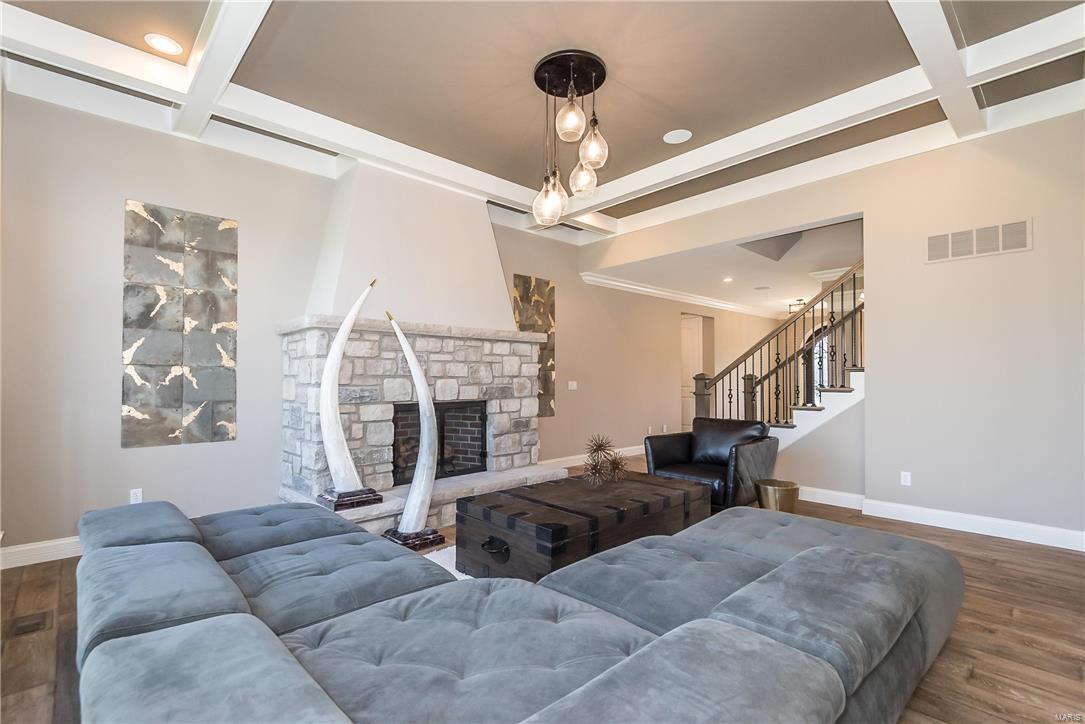 12857 Goodson Road Des Peres, MO 63131 - Photo 9 of 73 Gallery Image 9