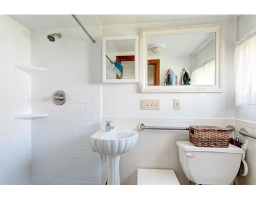 53 Brigham Road Worcester, MA 01609 - Photo 13 of 23 Gallery Image 13